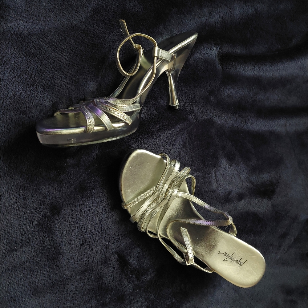 Silver high heels sandals with Rhine stones
